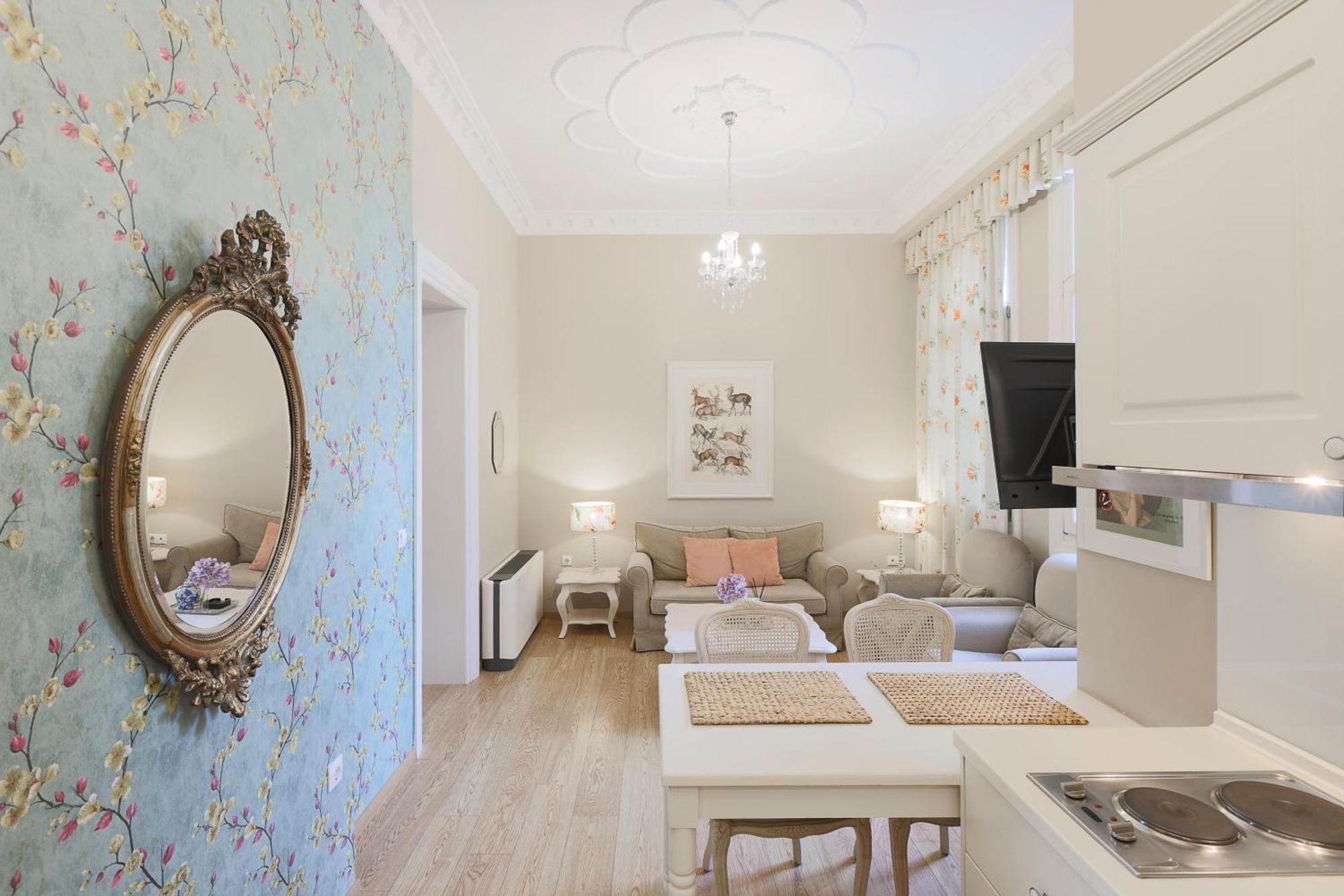 Gatto Perso Luxury Studio Apartments Солун Екстериор снимка