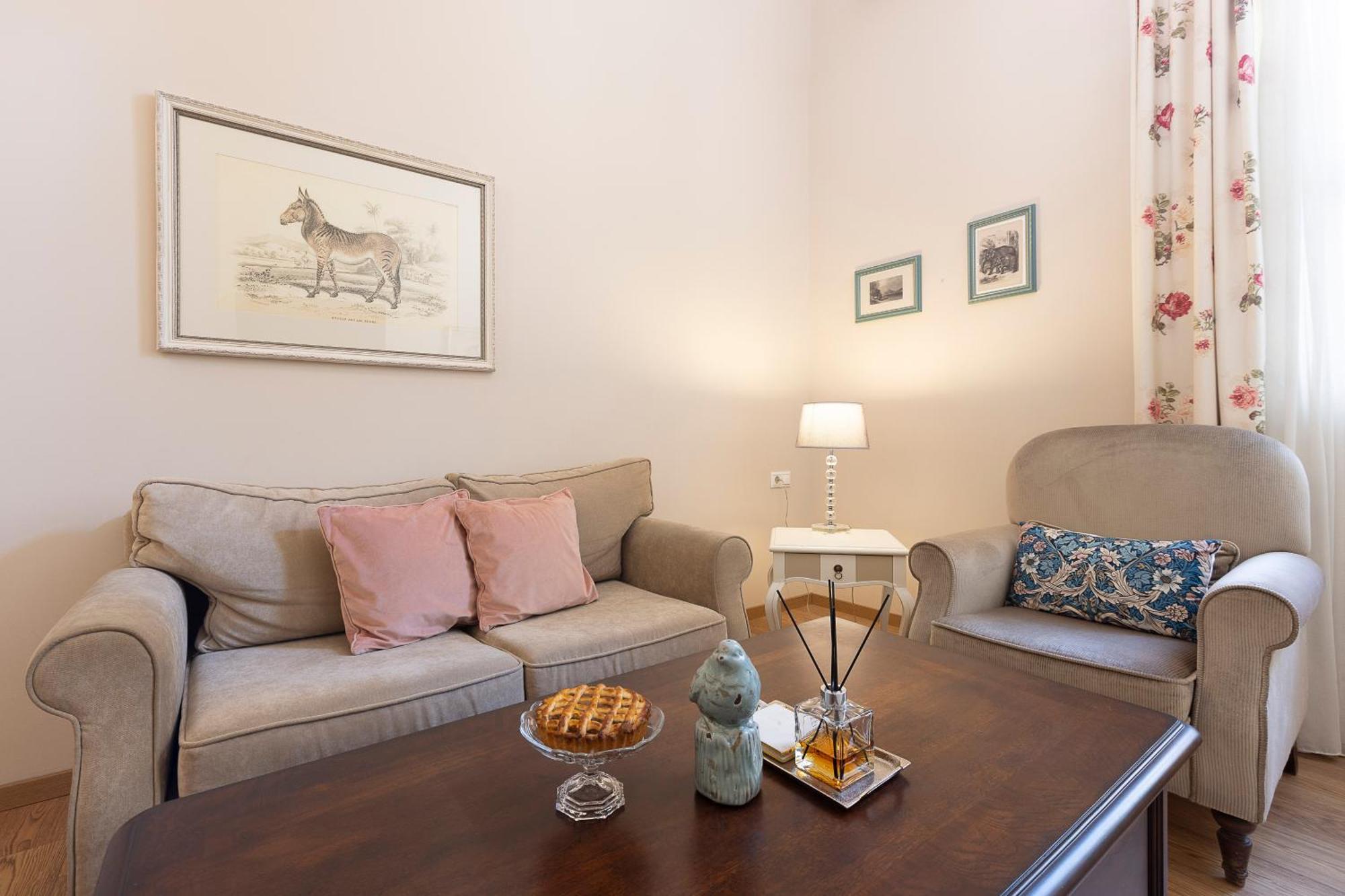 Gatto Perso Luxury Studio Apartments Солун Екстериор снимка